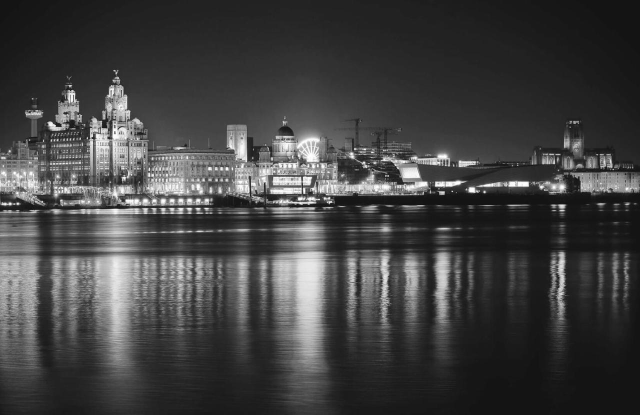 The World Famous Henderson House Free Parking Apartamento Liverpool Exterior foto